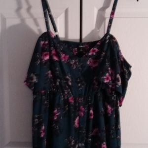Torrid cold shoulder short sleeve blouse